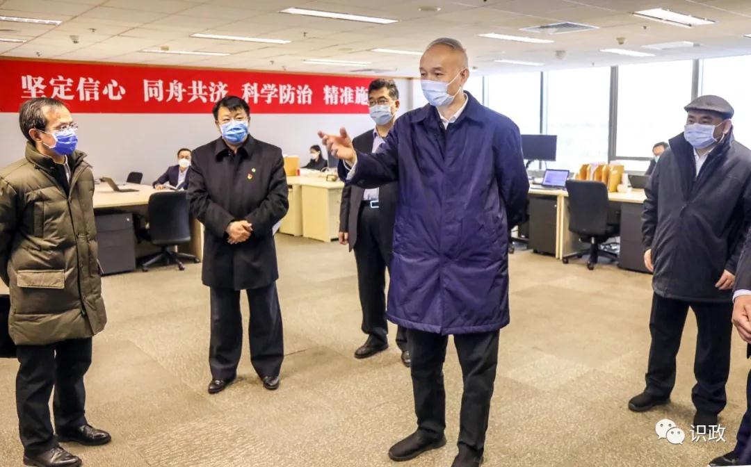 市委书记蔡奇调研检查楼宇疫情防控工作